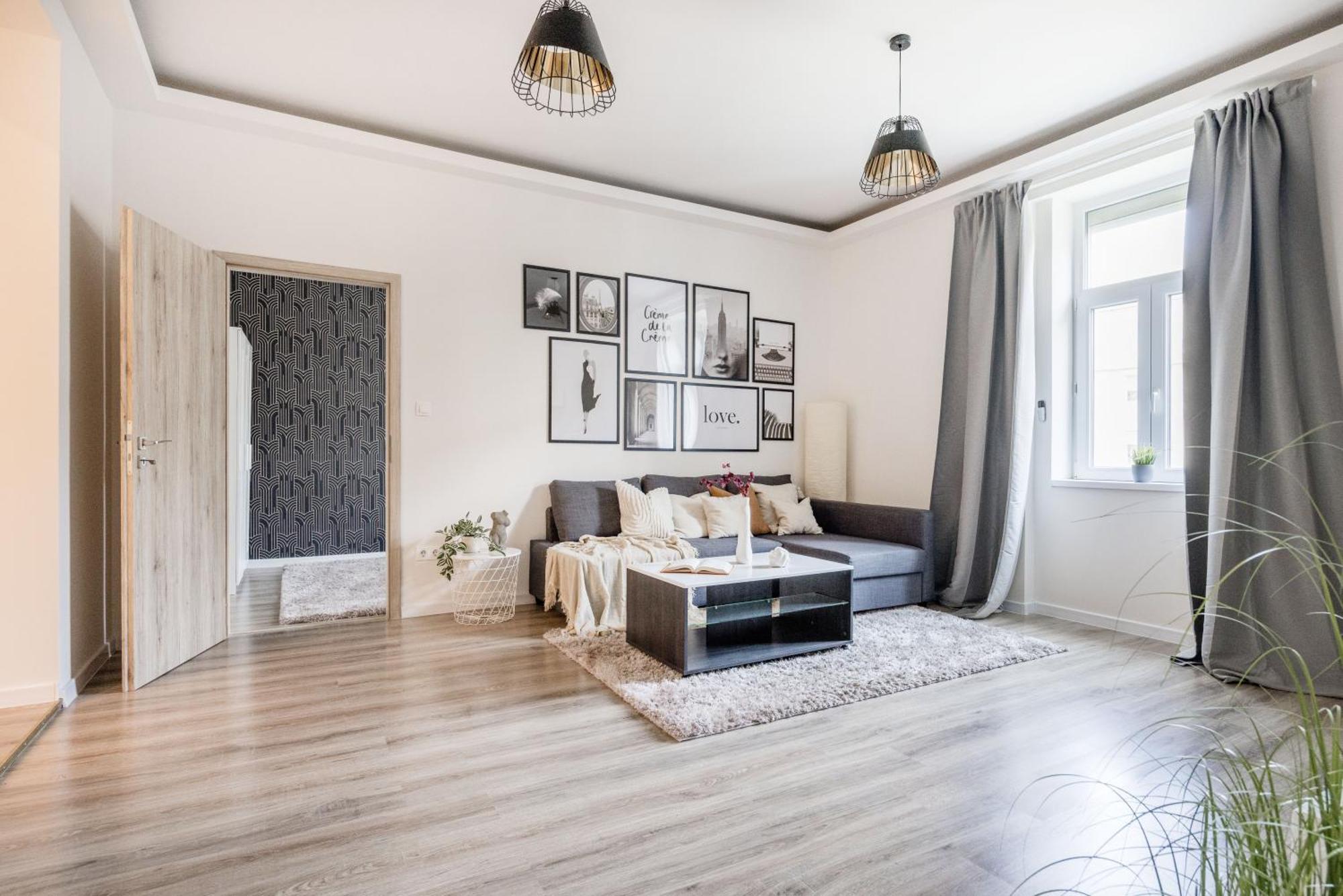 Casadeco Budapest Apt-Stunning New York Cafe View ภายนอก รูปภาพ